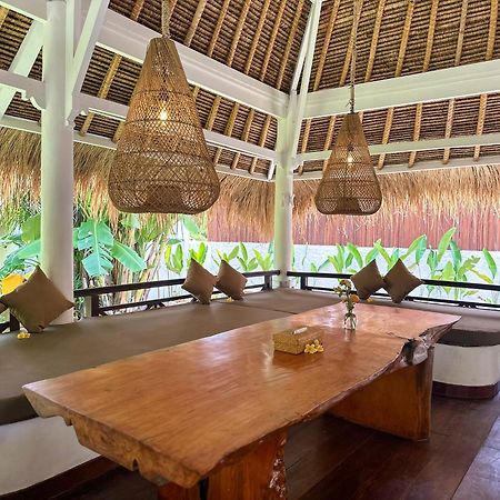 Villa Santai By Optimum Bali Villas Чангу Екстер'єр фото